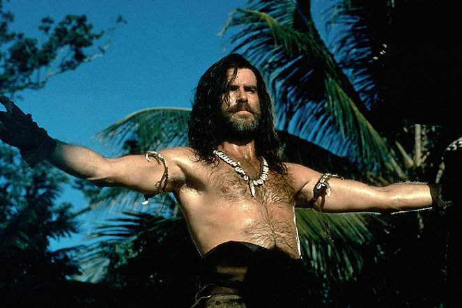 Robinson Crusoe - Z filmu - Pierce Brosnan