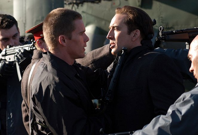 Obchodník se smrtí - Z filmu - Ethan Hawke, Nicolas Cage