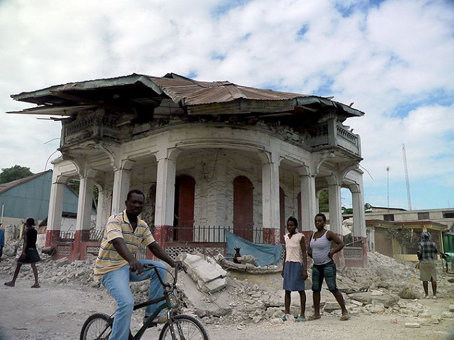 Haiti - zemětřesení zblízka - Z filmu