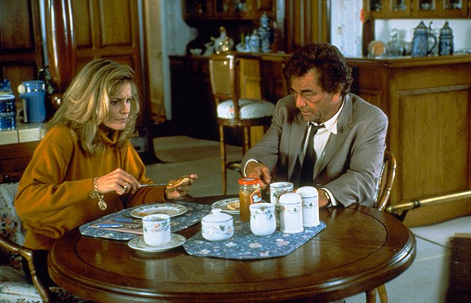 Columbo - Série 9 - Odpočívejte v pokoji, paní Columbová - Z filmu - Helen Shaver, Peter Falk