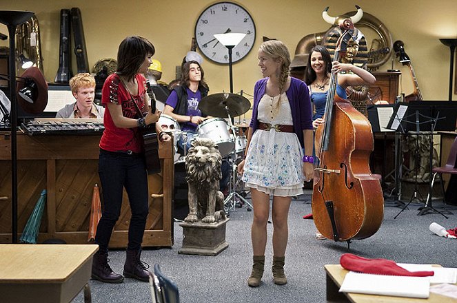 Lemonade Mouth - Z filmu - Adam Hicks, Hayley Kiyoko, Blake Michael, Bridgit Mendler, Naomi Scott