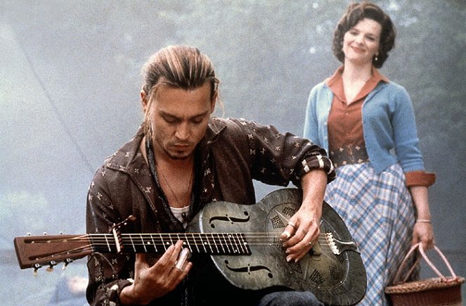 Čokoláda - Z filmu - Johnny Depp, Juliette Binoche