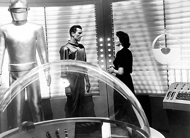 The Day the Earth Stood Still - Michael Rennie, Patricia Neal
