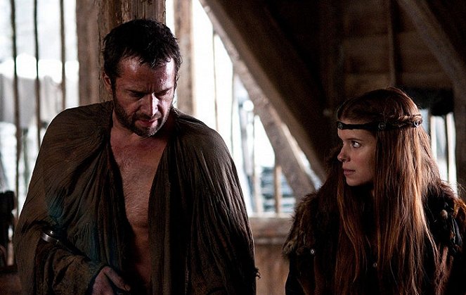 Templář - Z filmu - James Purefoy, Kate Mara