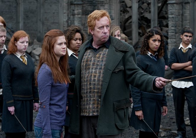 Harry Potter a Relikvie smrti - část 2 - Z filmu - Bonnie Wright, Mark Williams