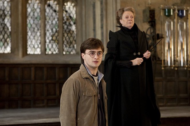 Harry Potter a Relikvie smrti - část 2 - Z filmu - Daniel Radcliffe, Maggie Smith