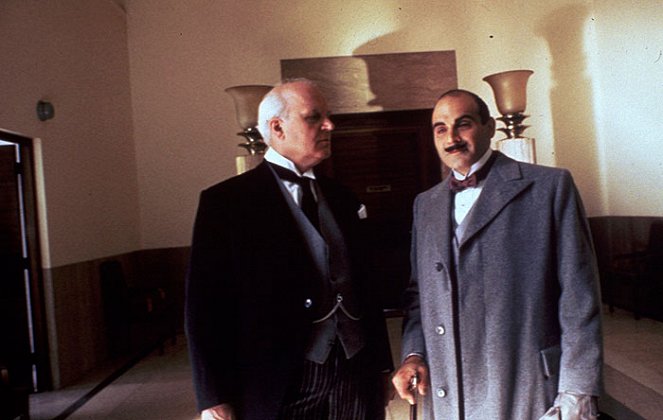 Hercule Poirot - Dobrodružství claphamské kuchařky - Z filmu - Richard Bebb, David Suchet