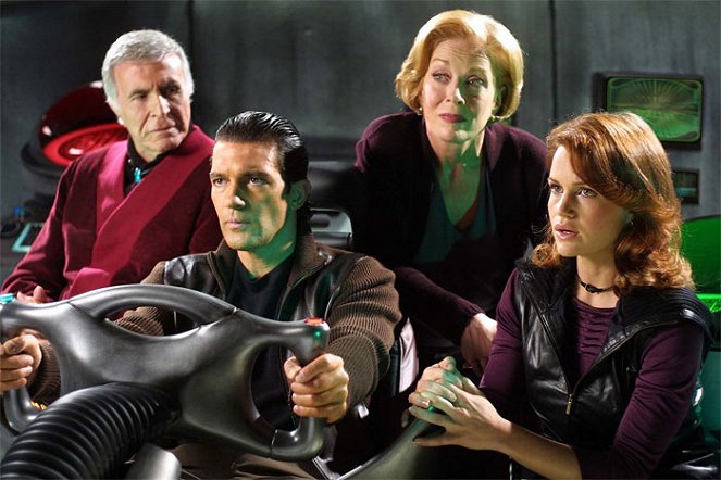 Ricardo Montalban, Antonio Banderas, Holland Taylor, Carla Gugino