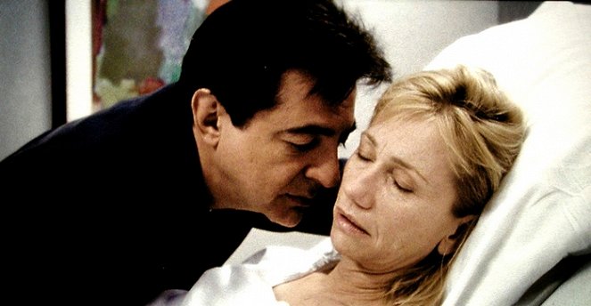 Nine Lives - Z filmu - Joe Mantegna, Kathy Baker