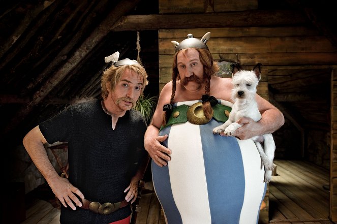 Asterix a Obelix ve službách Jejího Veličenstva - Z filmu - Edouard Baer, Gérard Depardieu