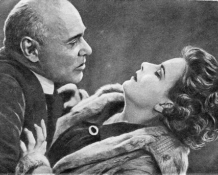 Ulička, kde není radosti - Z filmu - Raskatoff, Greta Garbo