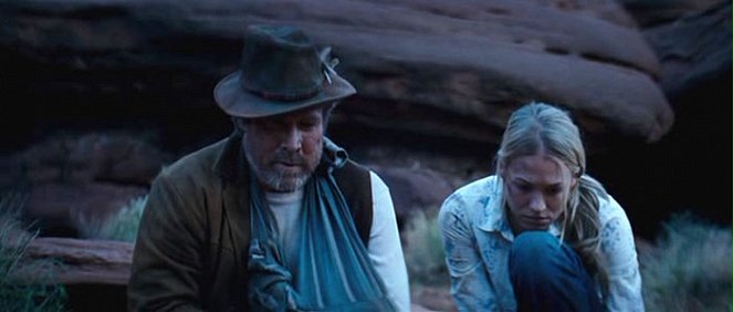 The Canyon - Z filmu - Will Patton, Yvonne Strahovski