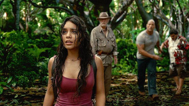 Cesta na tajuplný ostrov 2 - Z filmu - Vanessa Hudgens