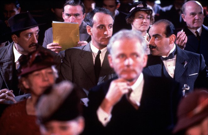 Agatha Christie's Poirot - Season 2 - Únos ministerského předsedy - Z filmu - Philip Jackson, Hugh Fraser, David Suchet