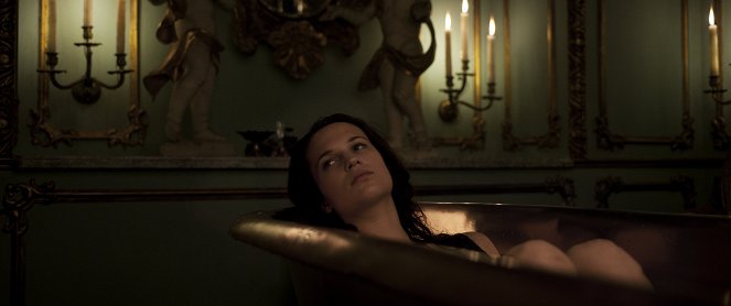 Královská aféra - Z filmu - Alicia Vikander
