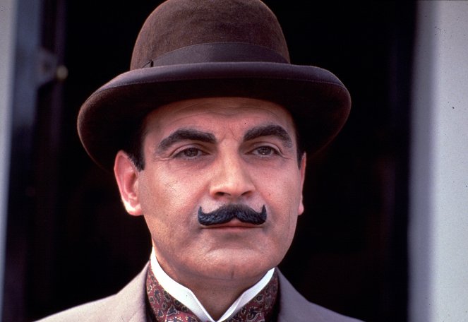 Agatha Christie's Poirot - Season 3 - Vosí hnízdo - Z filmu - David Suchet