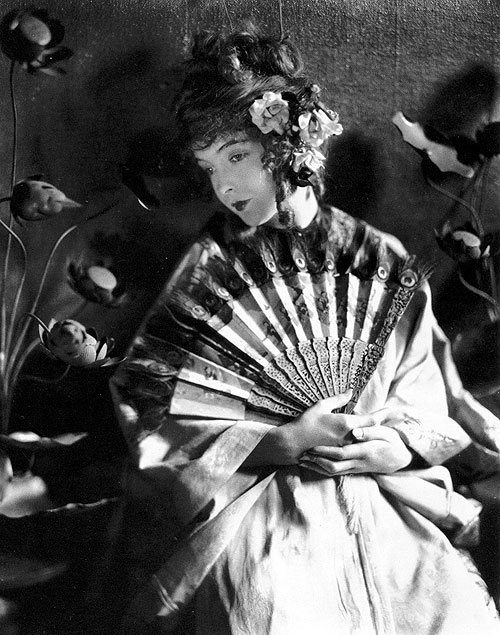 Zlomený květ - Z filmu - Lillian Gish