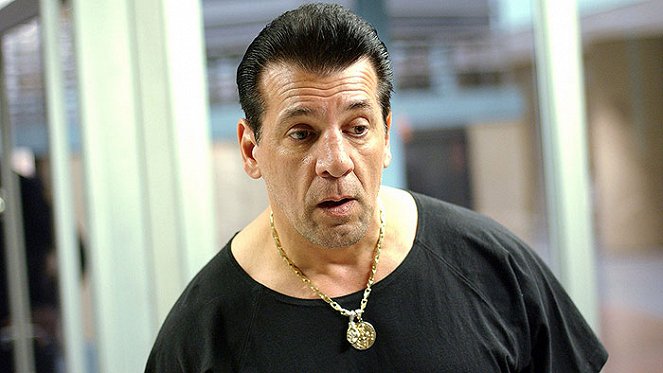 Oz - Z filmu - Chuck Zito