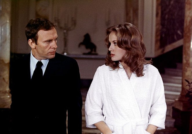 Bez motivu - Z filmu - Jean-Louis Trintignant, Dominique Sanda