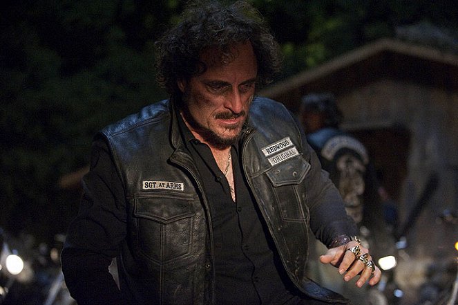 Kim Coates