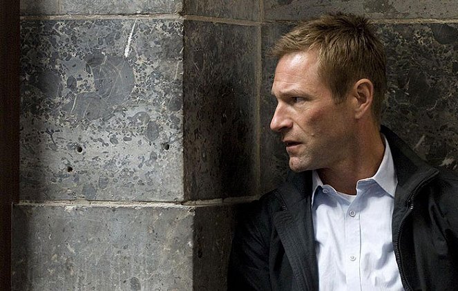 Agent na útěku - Z filmu - Aaron Eckhart