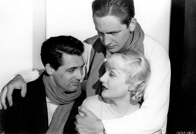 The Eagle and the Hawk - Z filmu - Cary Grant, Fredric March, Carole Lombard