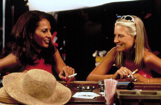 Jackie Brown - Z filmu - Pam Grier, Bridget Fonda