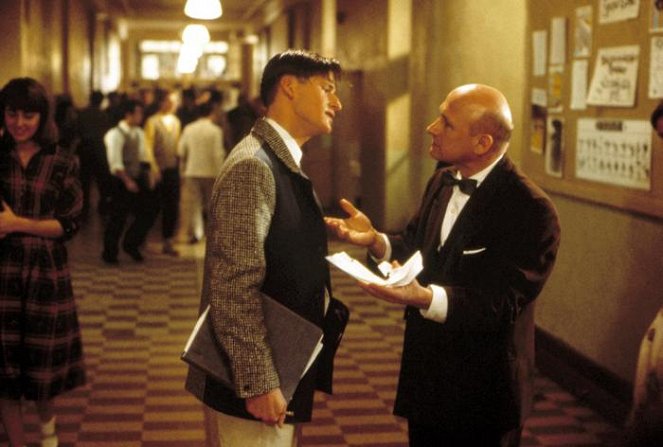 Crispin Glover, James Tolkan