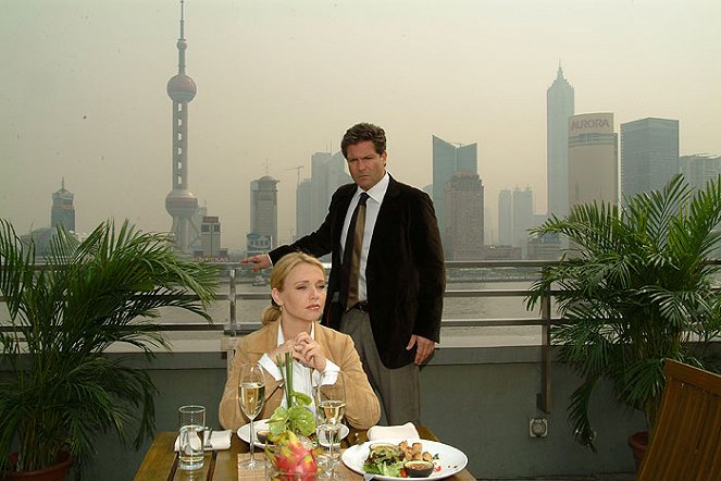 Loď snů - Šanghaj - Z filmu - Tina Ruland, Francis Fulton-Smith