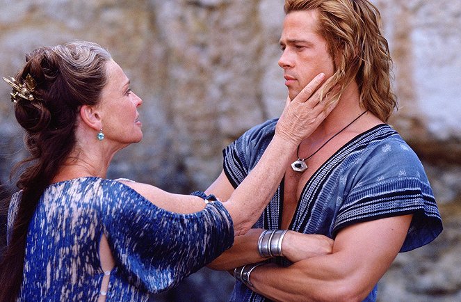 Troja - Z filmu - Julie Christie, Brad Pitt