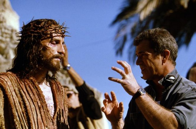 Umučení Krista - Z natáčení - James Caviezel, Mel Gibson