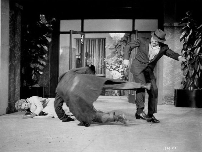 Never Steal Anything Small - Z filmu - James Cagney