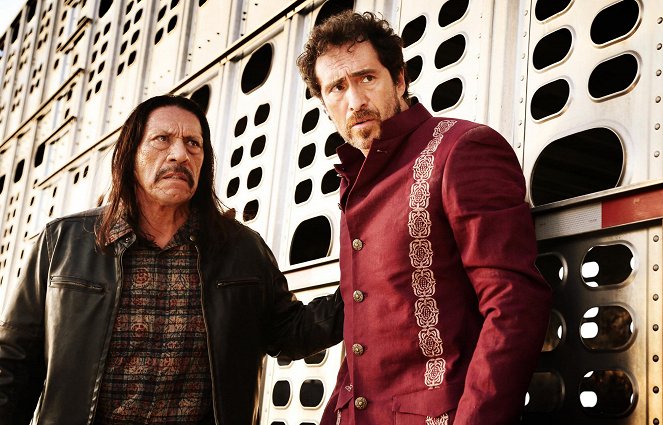 Machete zabíjí - Z filmu - Danny Trejo, Demián Bichir