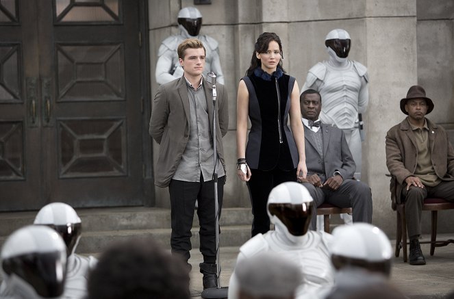 Hunger Games: Vražedná pomsta - Z filmu - Josh Hutcherson, Jennifer Lawrence