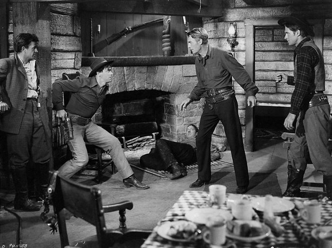 The Doolins of Oklahoma - Z filmu - John Ireland, Randolph Scott