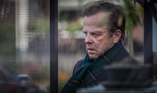 Wallander - Mordbrännaren - Z filmu - Krister Henriksson