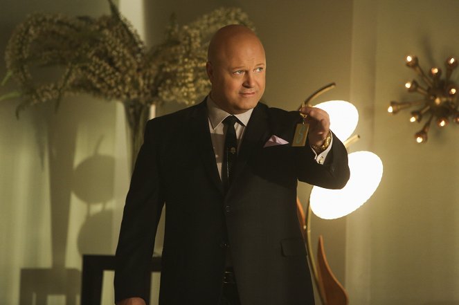 Michael Chiklis