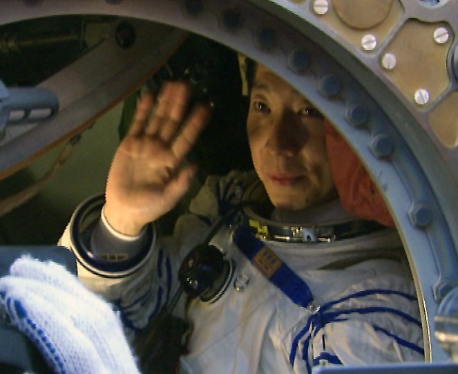 První čínský kosmonaut - Z filmu