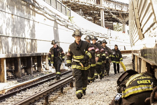 Chicago Fire - Těžké rozhodnutí - Z filmu - Taylor Kinney