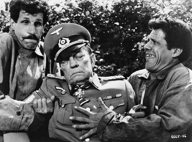 Válka po italsku - Z filmu - Ciccio Ingrassia, Buster Keaton