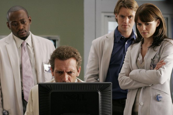 Dr. House - Série 3 - Hůl a schopen - Z filmu - Omar Epps, Hugh Laurie, Jesse Spencer, Jennifer Morrison