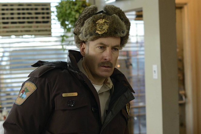 Fargo - Kohoutí král - Z filmu - Bob Odenkirk