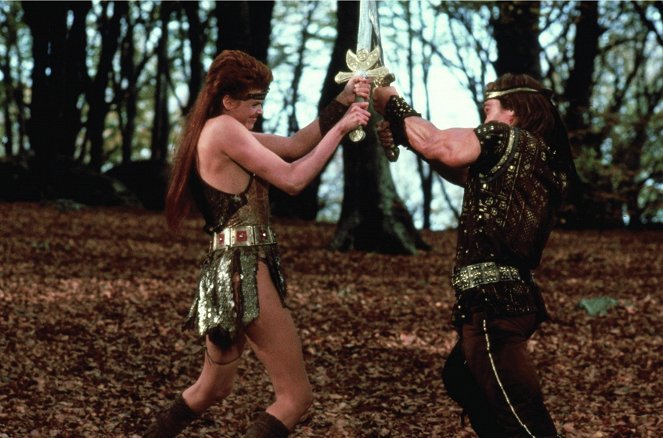 Rudá Sonja - Z filmu - Brigitte Nielsen, Arnold Schwarzenegger