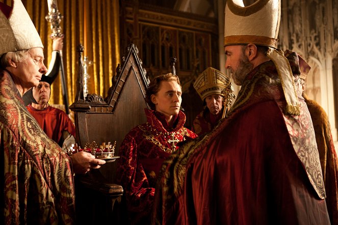 V kruhu koruny - Jindřich IV. (2. díl) - Z filmu - Tom Hiddleston