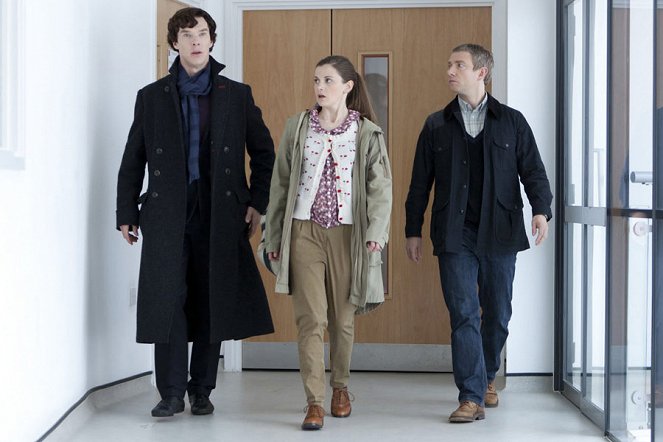Sherlock - Série 2 - Reichenbašský pád - Z filmu - Benedict Cumberbatch, Louise Brealey, Martin Freeman