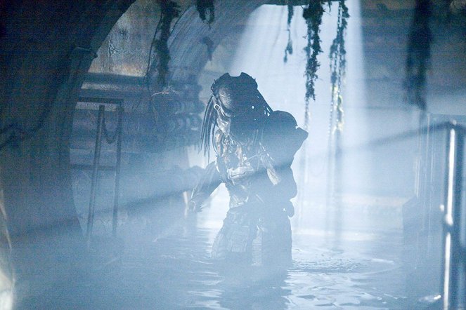 Aliens vs. Predator: Requiem - Photos