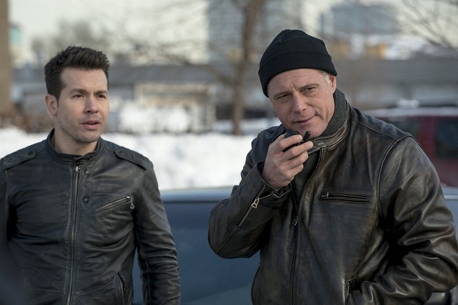 Polícia Chicago - At Least It's Justice - Z filmu - Jon Seda, Jason Beghe