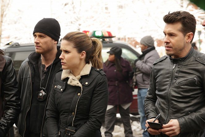 Jesse Lee Soffer, Sophia Bush, Jon Seda