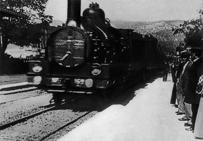 Příjezd vlaku na nádraží v La Ciotat - 