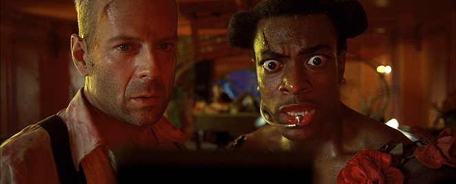 Pátý element - Z filmu - Bruce Willis, Chris Tucker
